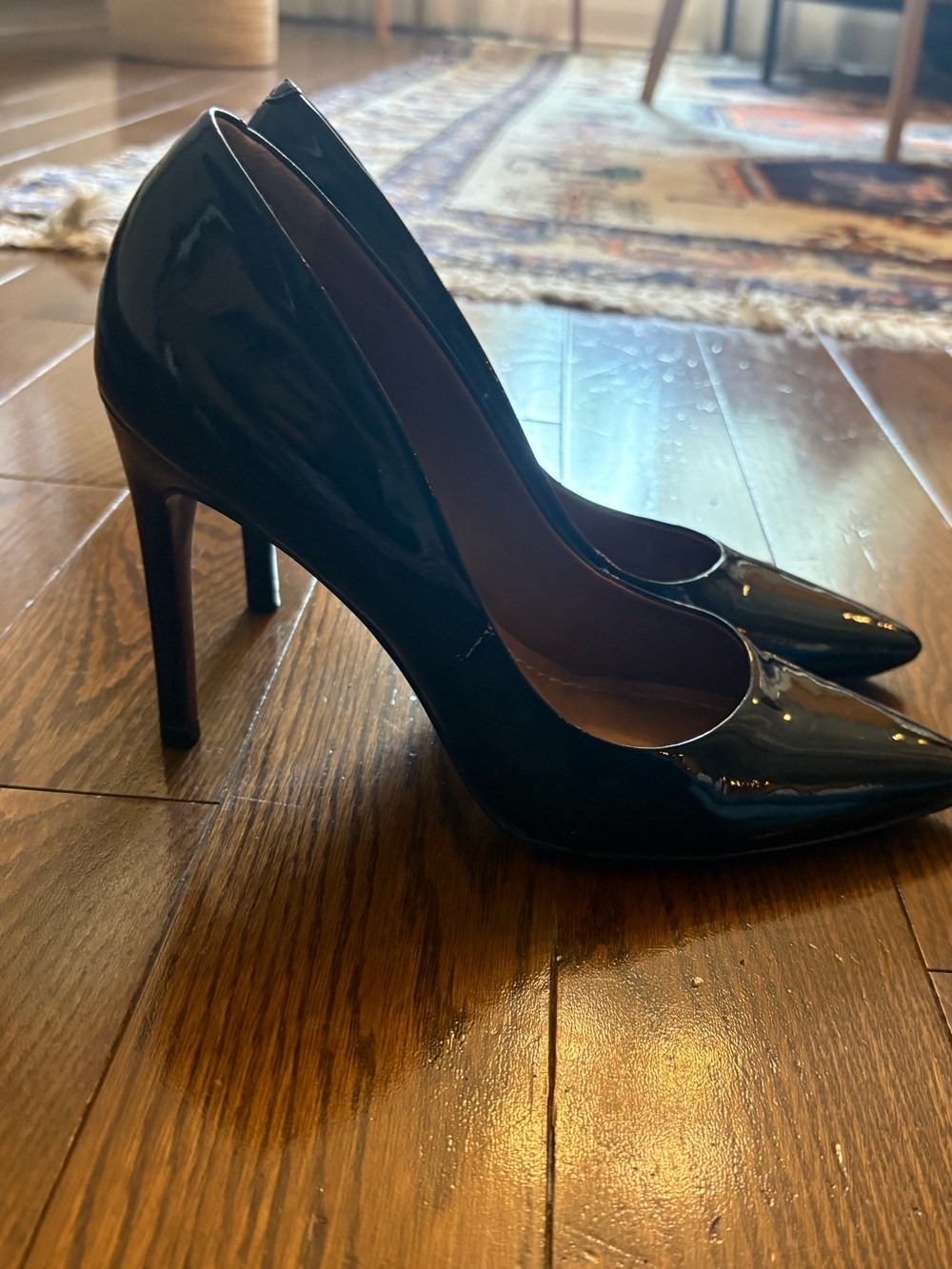 Lintervalle  Black Patent Pointed-Toe Stiletto Pumps